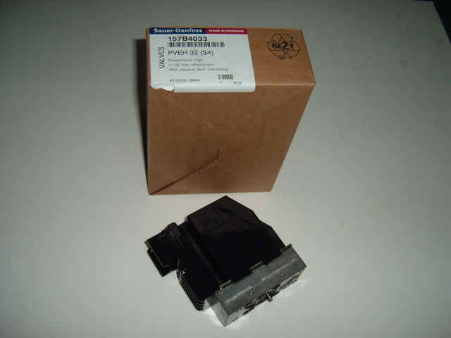 Danfoss Proportional Coil PVEH 32 (S4) 11-32 Volt DC. Proportional with Passive